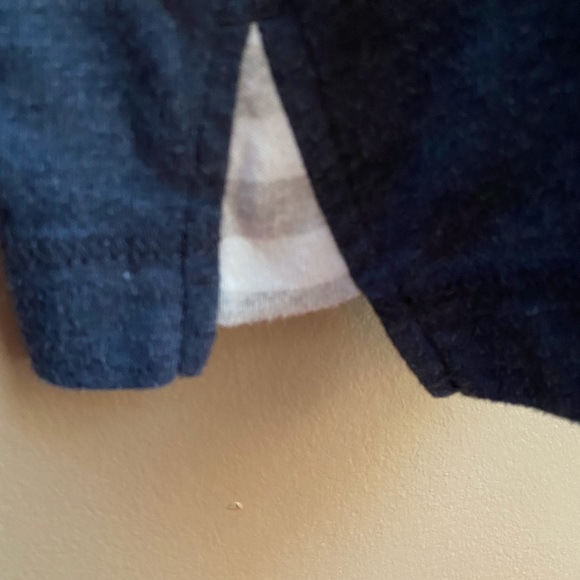 👕 Abercrombie Kids Size M (12) Buttoned Hooded Long Sleeve shirt 👕 - Picture 7 of 8